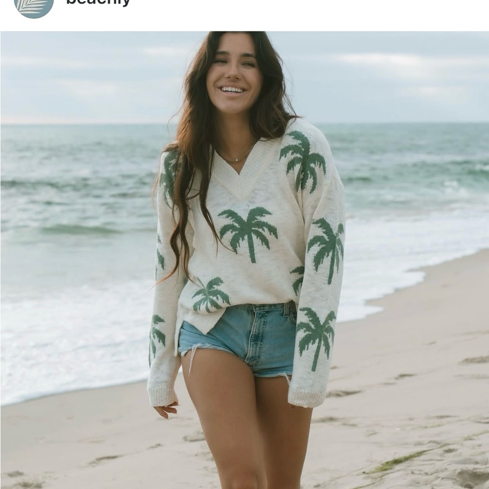 Beachy Palm Tree V-Neck Sweater